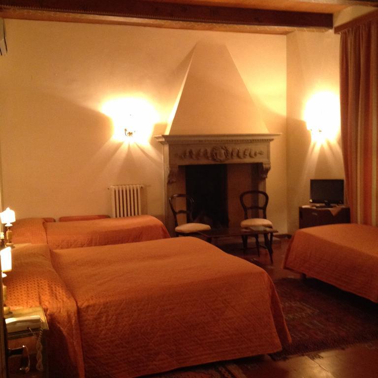 Hotel Villa Le Rondini Florencia Exterior foto